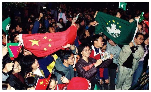 2025新澳门和香港全年新正版免费资料大全资料详细解答、解释与落实